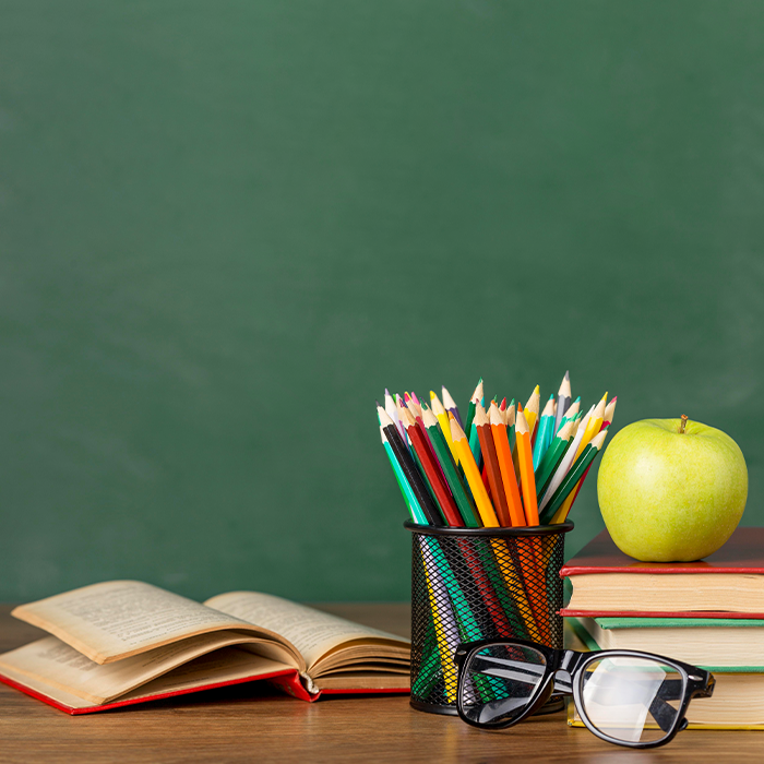 BACK TO SCHOOL: 10 Motive pentru care cadourile personalizate sunt alegerea perfectă pentru profesori  