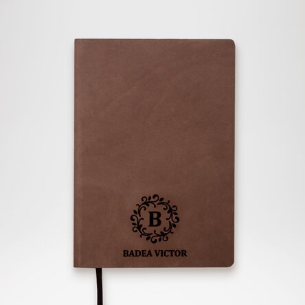 Agendă din piele personalizată cu monogramă și nume