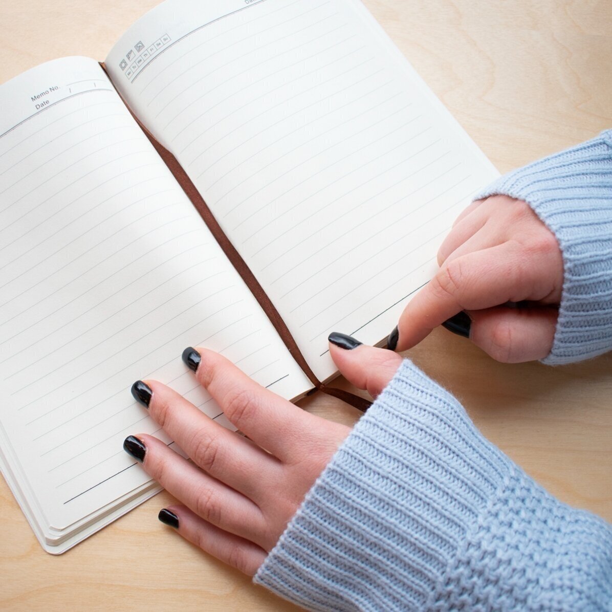 Agendă personalizată cu text - Model elegant