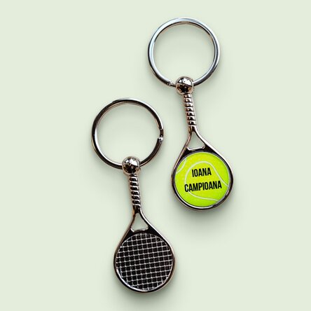 Breloc în formă de rachetă de tenis personalizat cu text - Campion