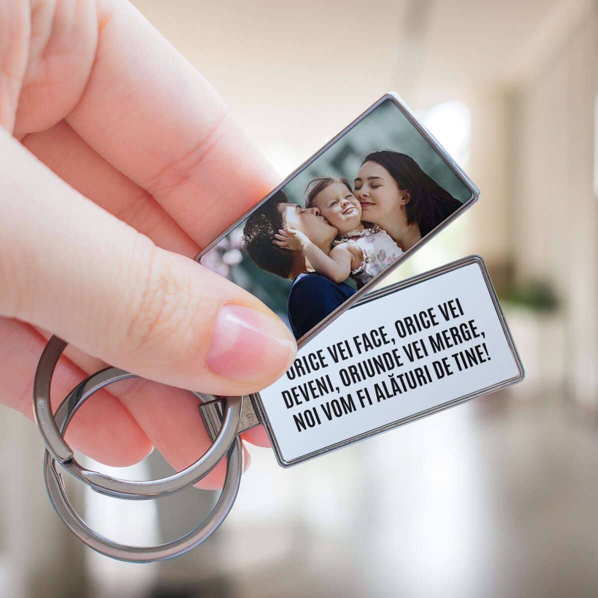 Breloc personalizat cu o poză și mesaj