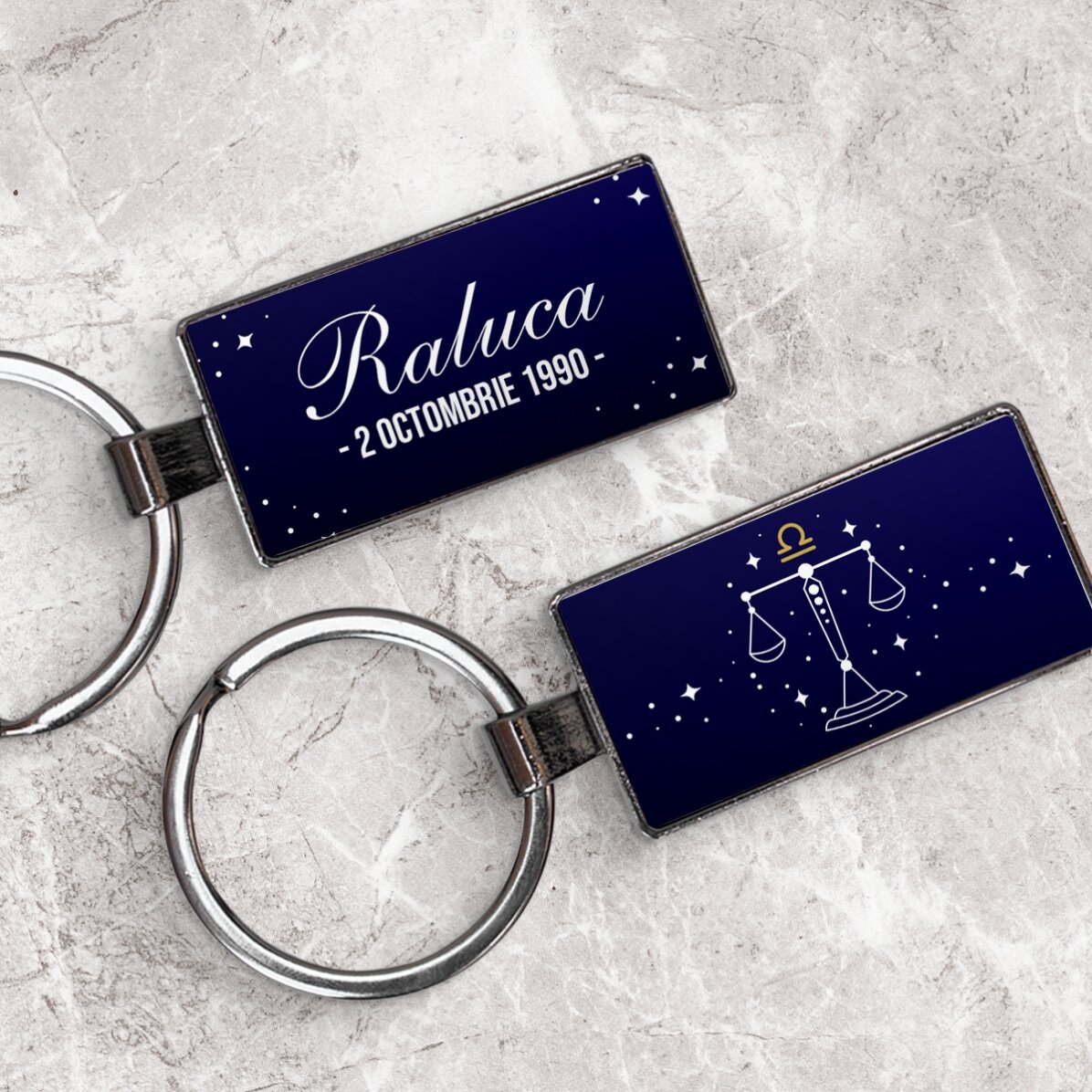 Breloc personalizat cu text și zodie - Balanță