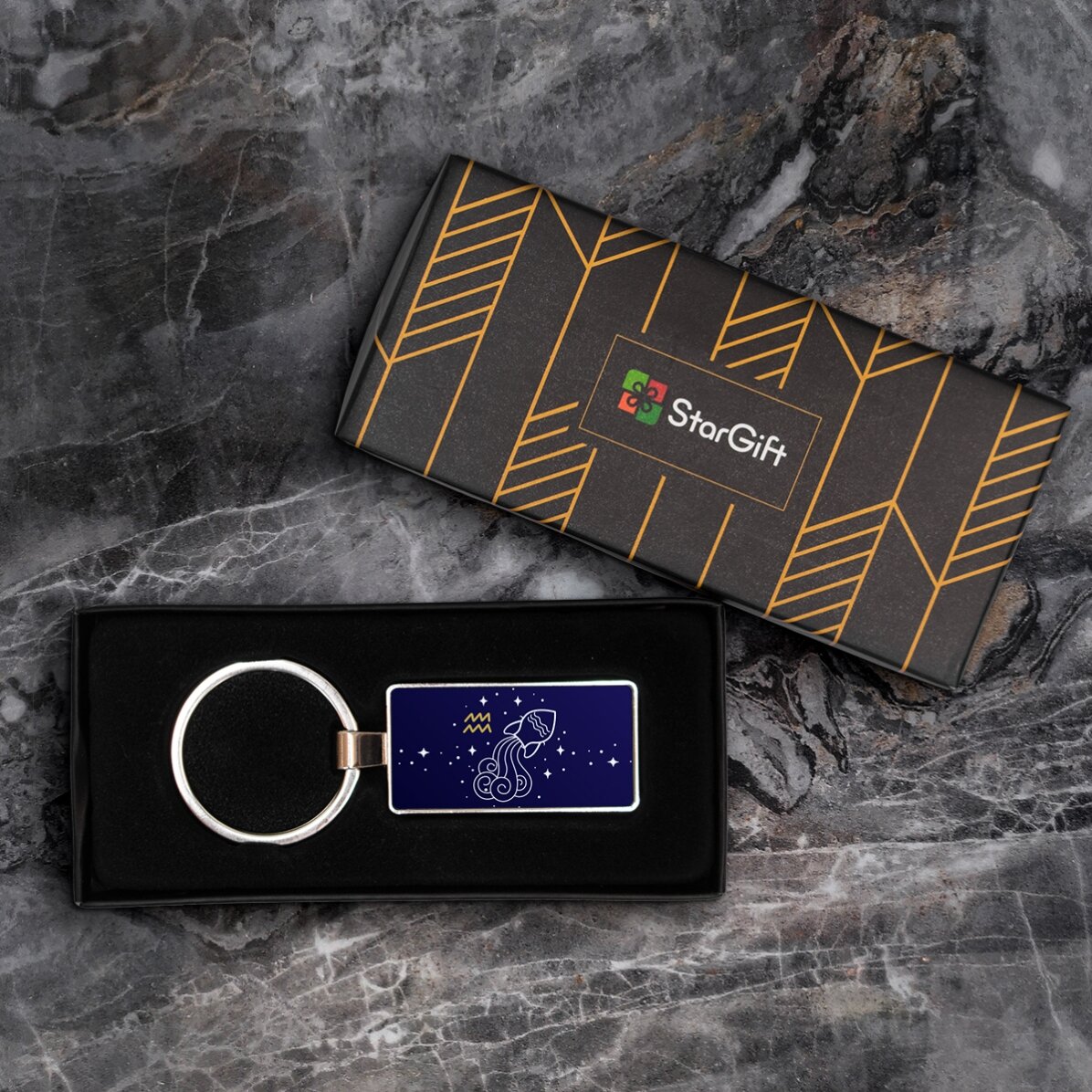 Breloc personalizat cu text și zodie - Vărsător