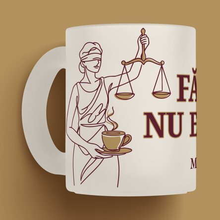 Személyre szabott, szöveggel ellátott pohár ügyvédek számára