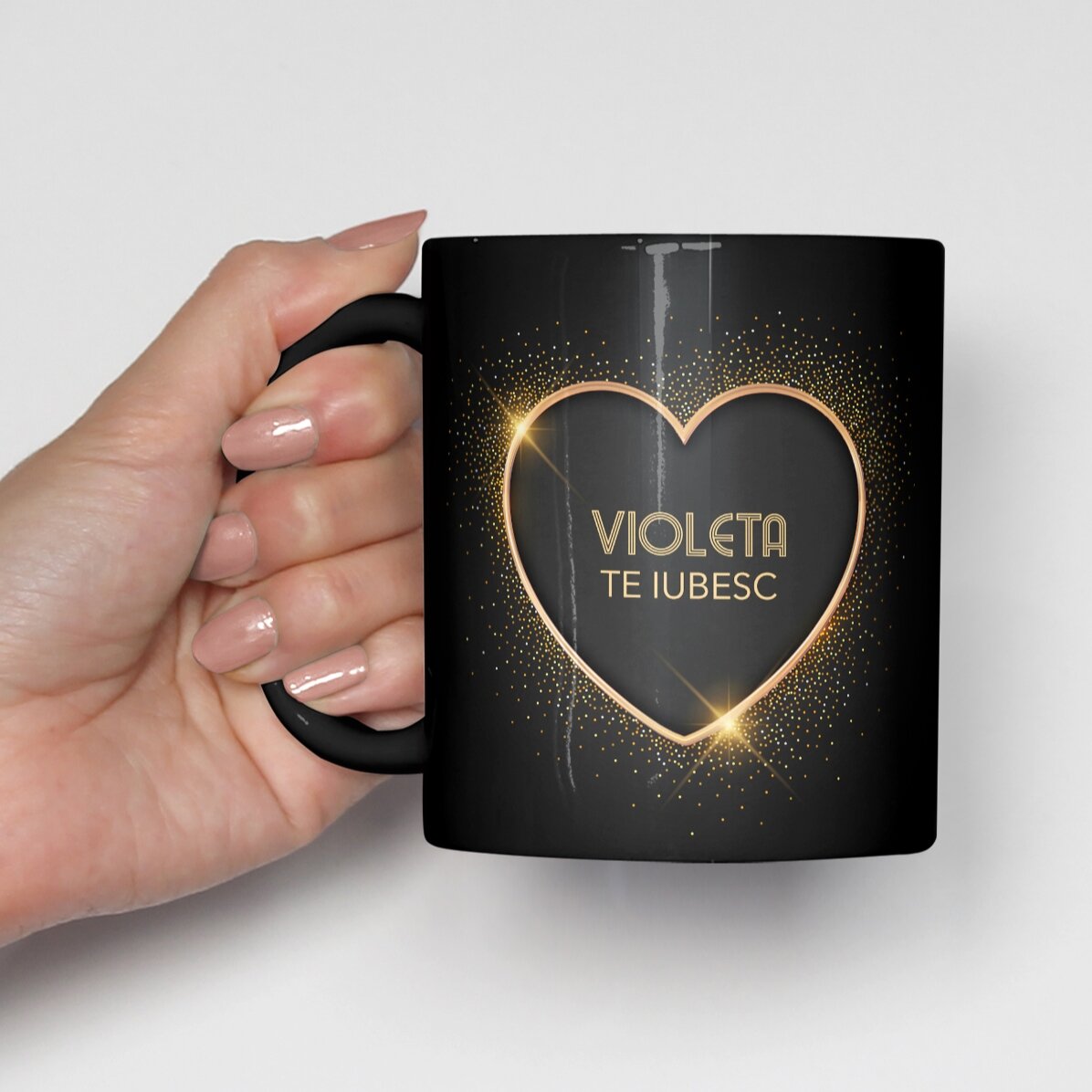 Cană neagră personalizată cu o poză și text - 2 suflete 