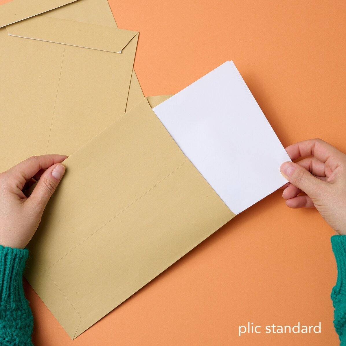 Card personalizat cu 5 poze și text - Invitație la nuntă 