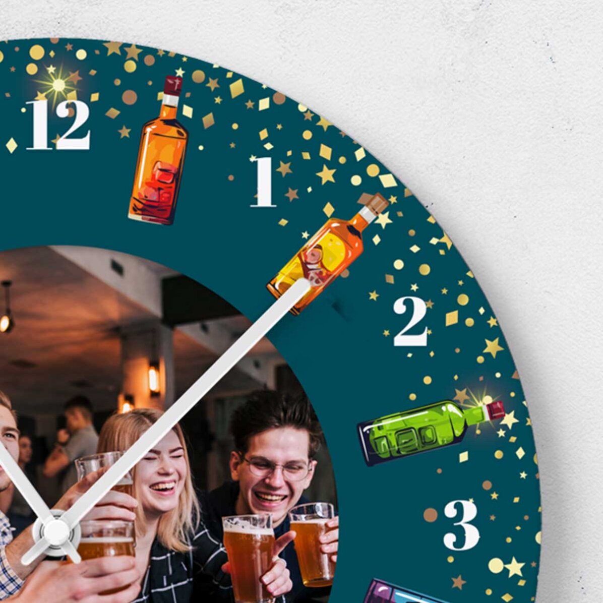 Ceas personalizat cu text și poză - Ora de șpriț