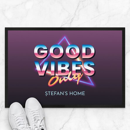 Covoraș de intrare personalizat cu text - Good vibes only
