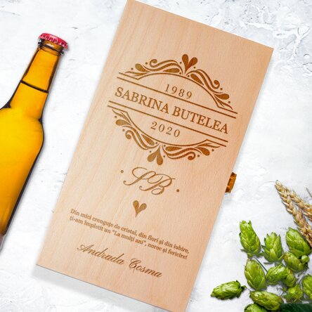 Cutie de bere personalizată pentru trei sticle - Inițiale elegante
