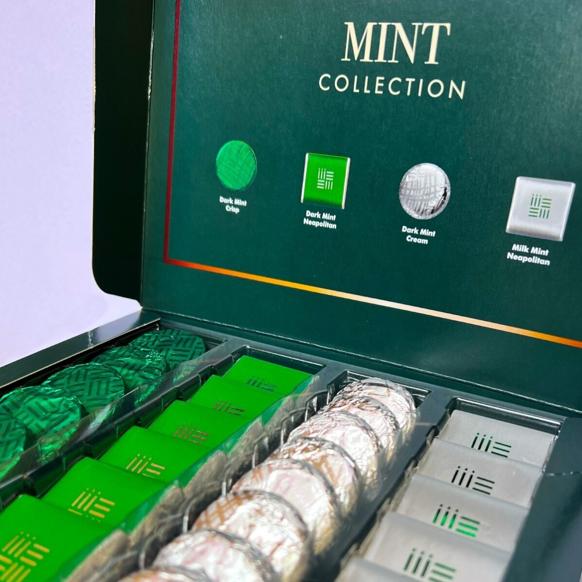 Cutie de bomboane personalizată cu logo și mesaj - Floral