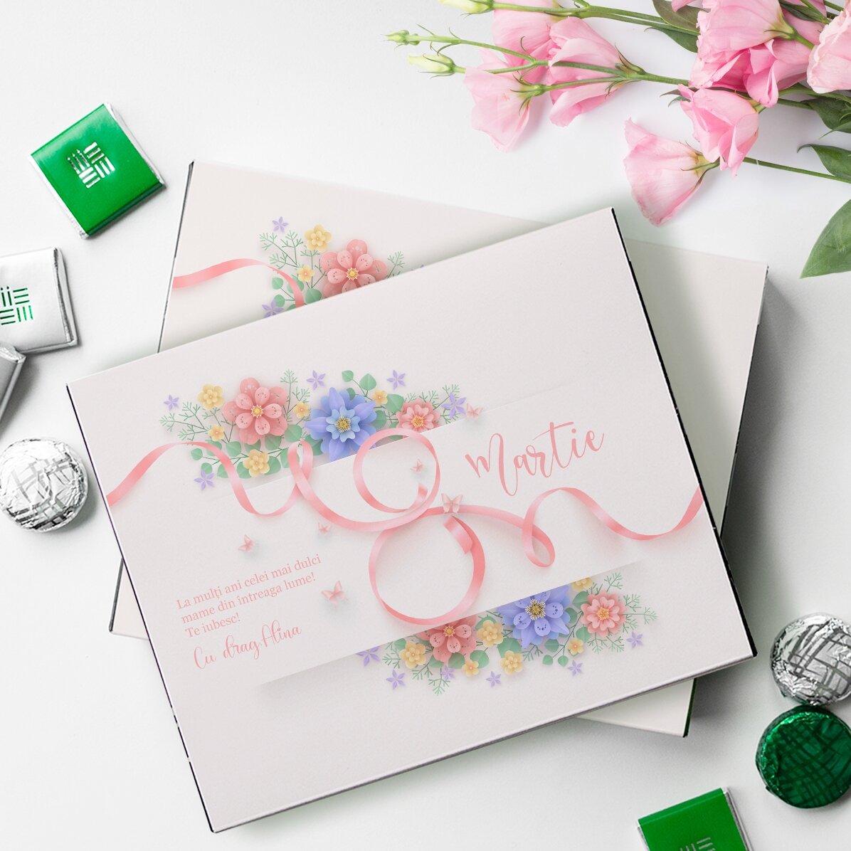 Cutie de bomboane personalizată cu text pentru mama - 8 martie