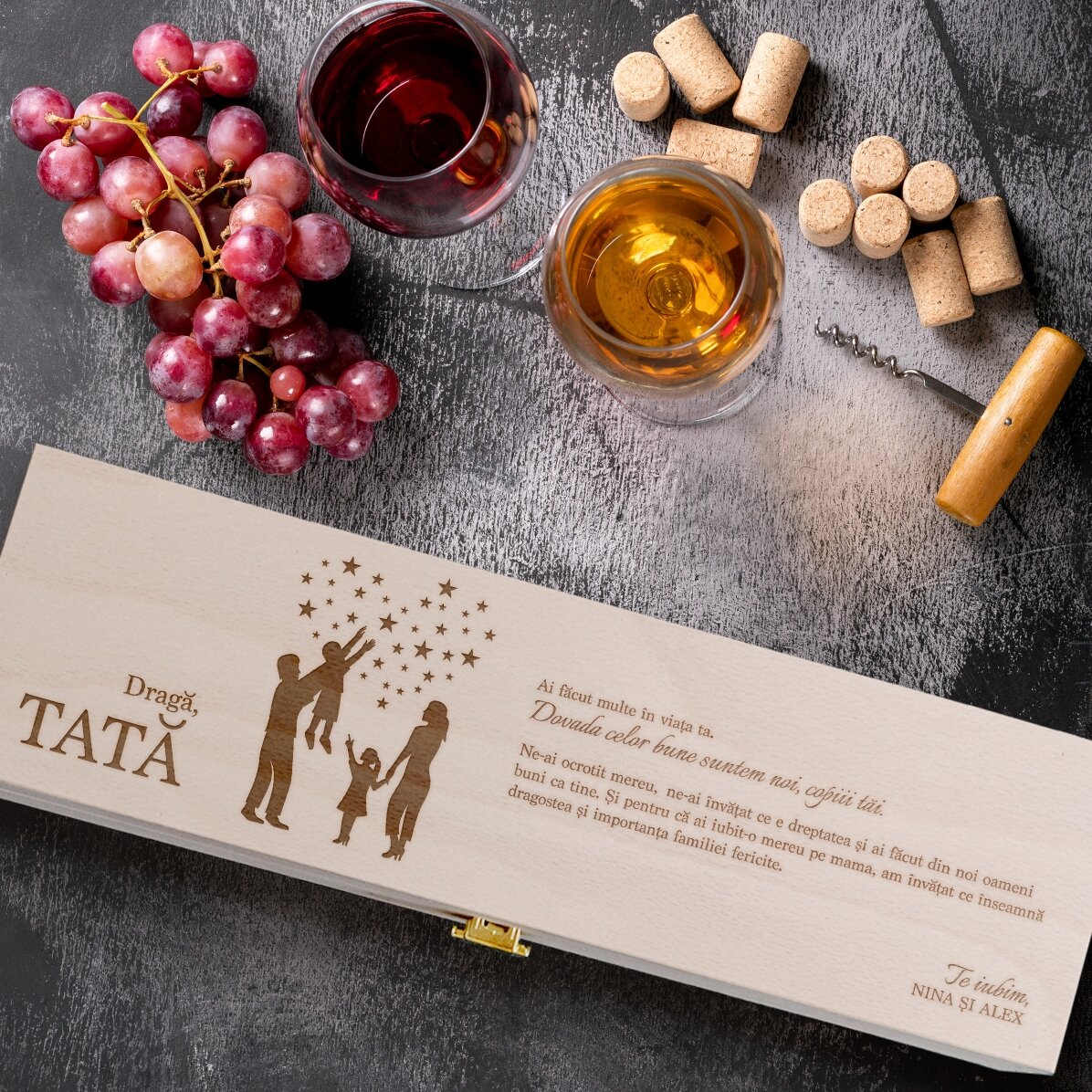 Cutie de vin personalizată cu mesaj pentru tata - Siluete