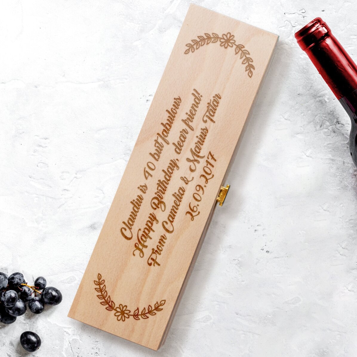 Cutie de vin personalizată cu mesaj
