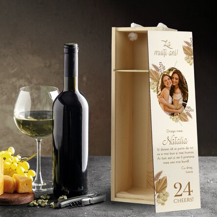 Cutie de vin personalizată cu poză și text - La mulți ani