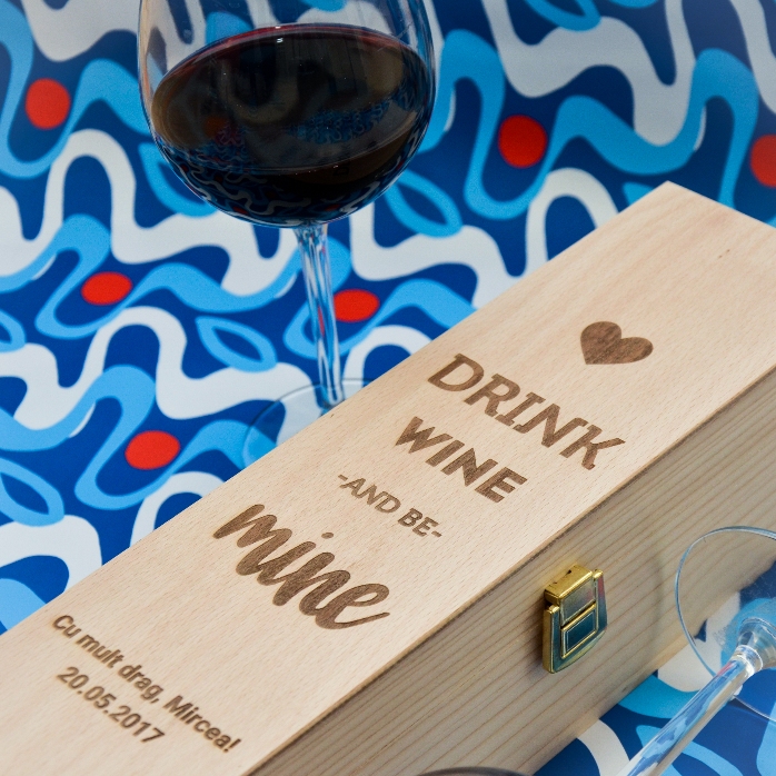 Cutie de vin personalizată - drink wine
