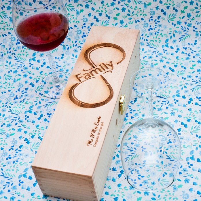 Cutie de vin personalizată - Infinite Family