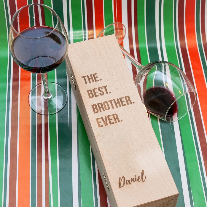 Cutie de vin personalizată - the best brother ever