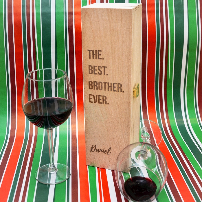 Cutie de vin personalizată - the best brother ever