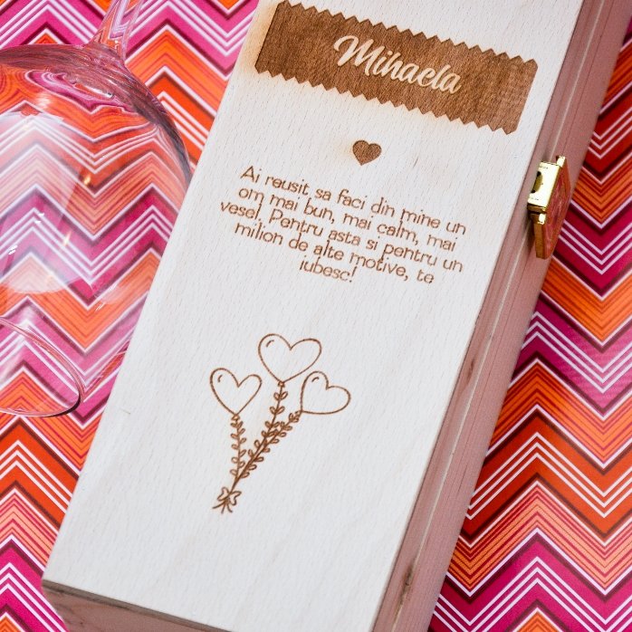 Cutie de vin personalizată - Trandafirul iubirii