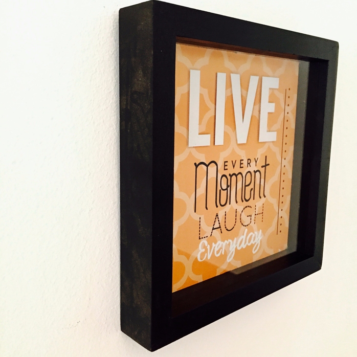 Decorațiune de perete - Live every moment