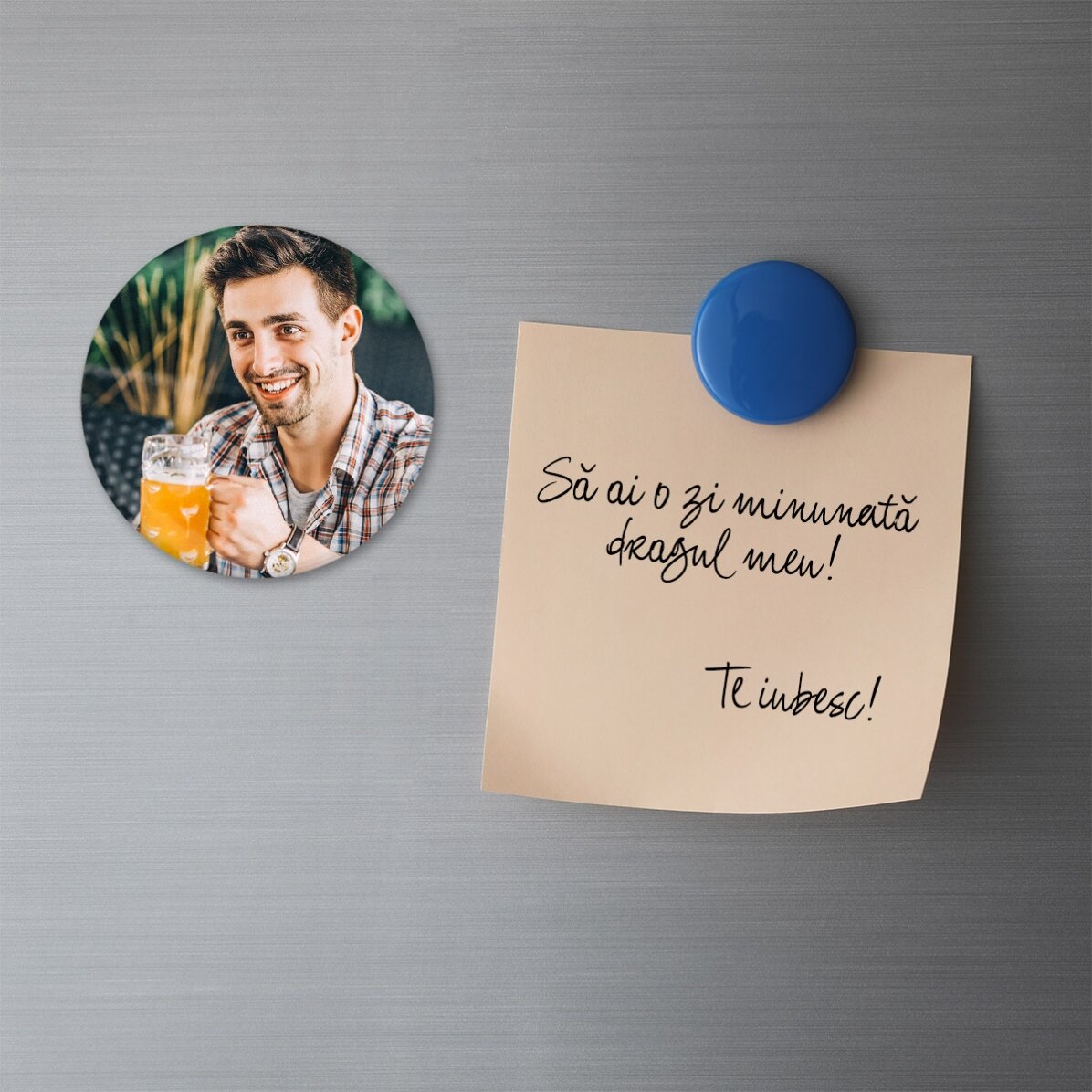 Desfăcător de sticle cu magnet personalizat cu o poză