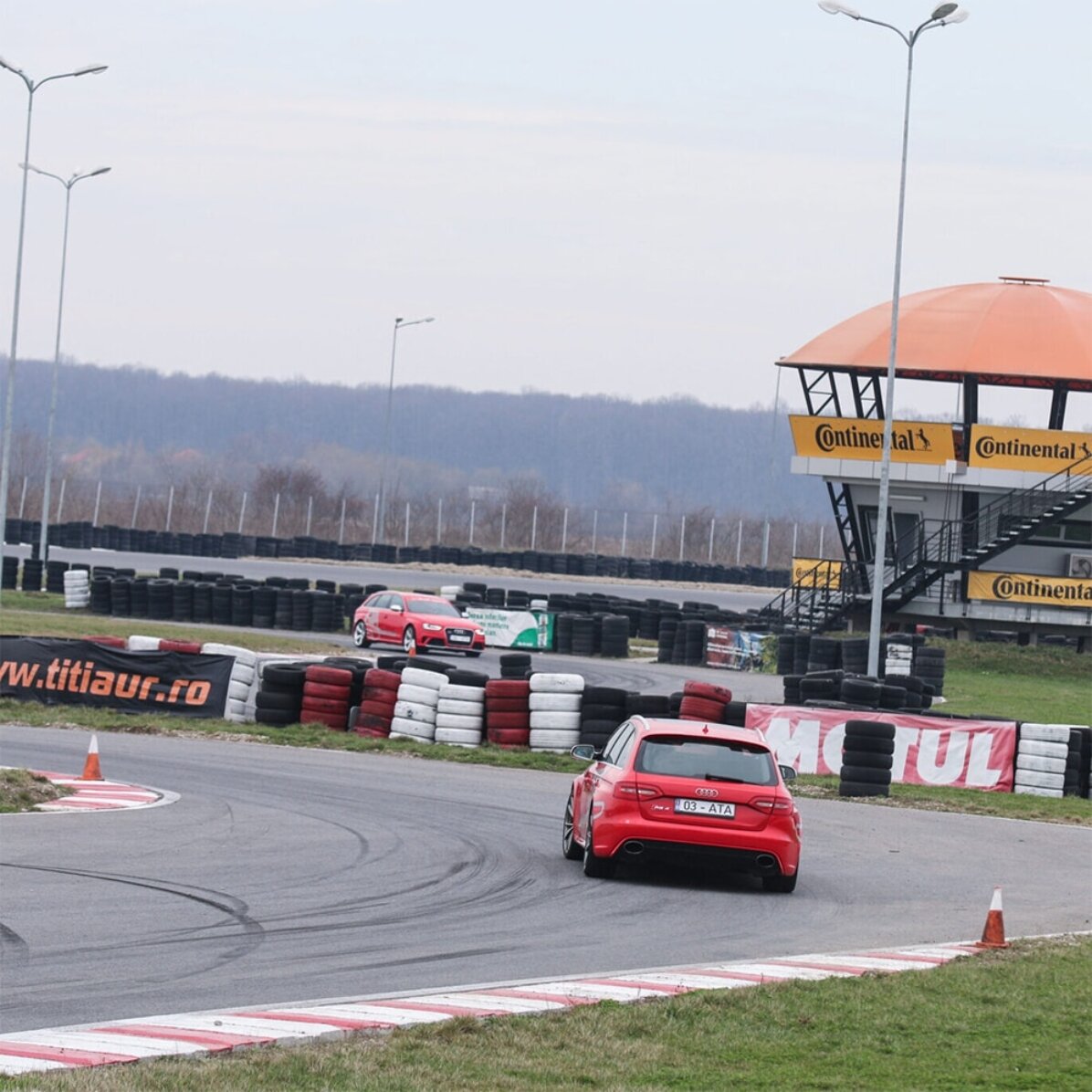 Experiență cadou Gold - Audi RS4 - Academia Titi Aur 