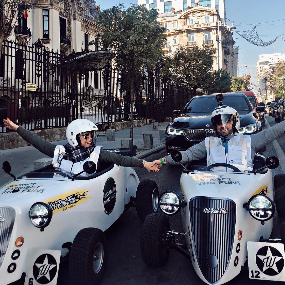 Experiență cadou - Tur Romantic pentru două persoane Hot Rod Fun