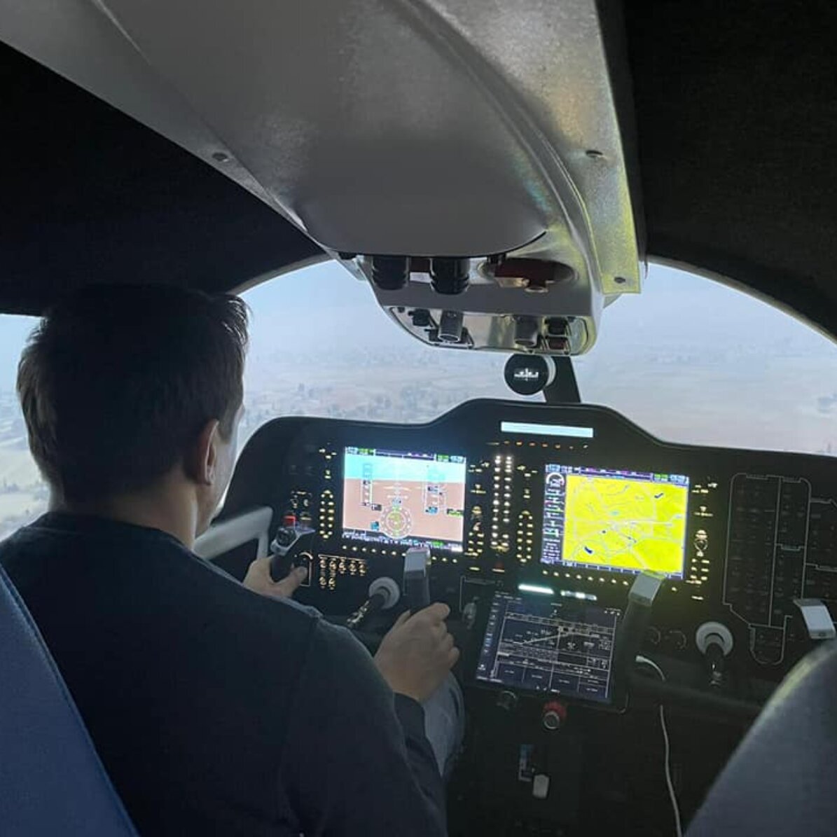 Experiență cadou - Simulator terapeutic de zbor în București - Boeing 737-800 New Generation