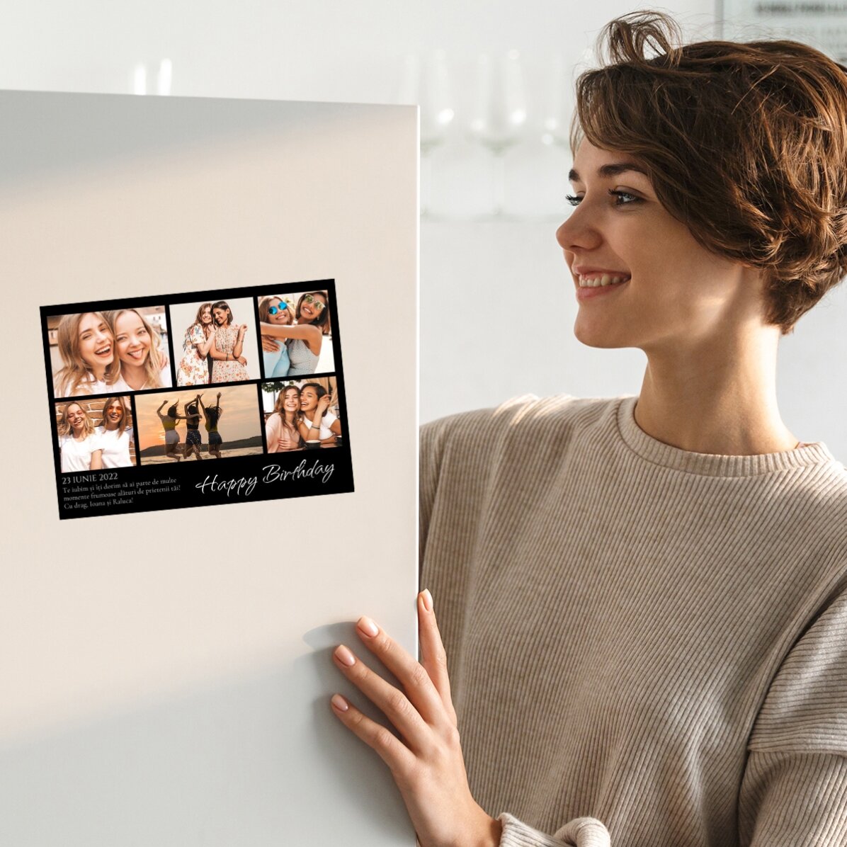 Felicitare magnetică personalizată cu 6 poze și fundal colorat