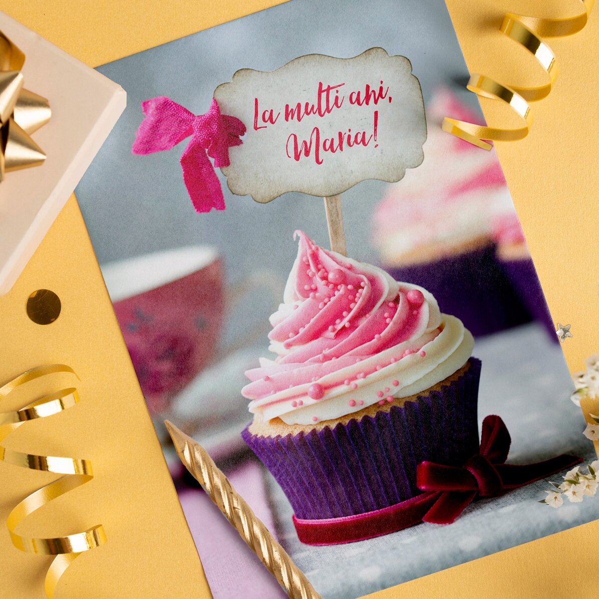 Felicitare personalizată cupcake mov