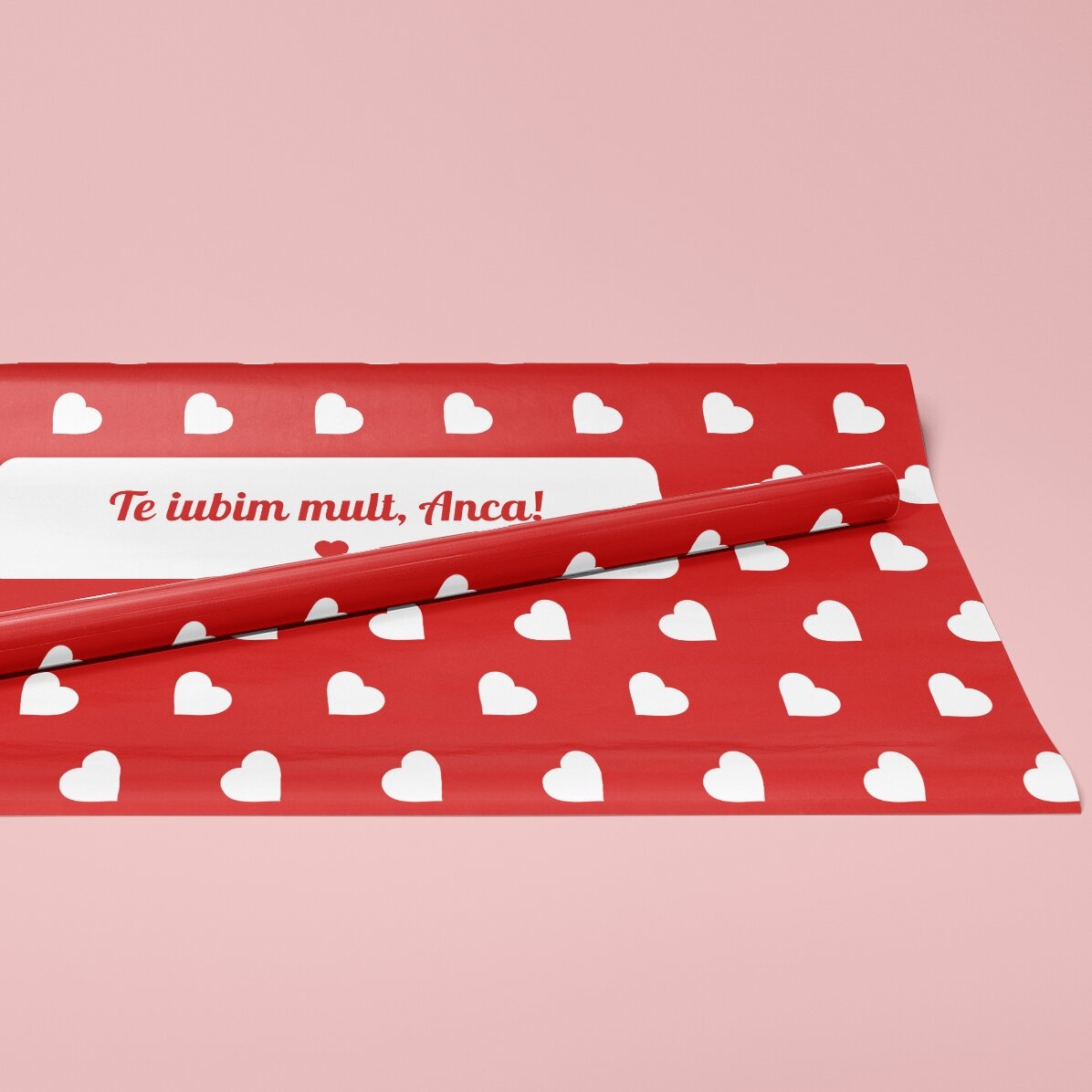 Hârtie de împachetat cadouri personalizată - model inimioare