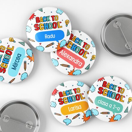 Insignă personalizată cu nume - Back to school again