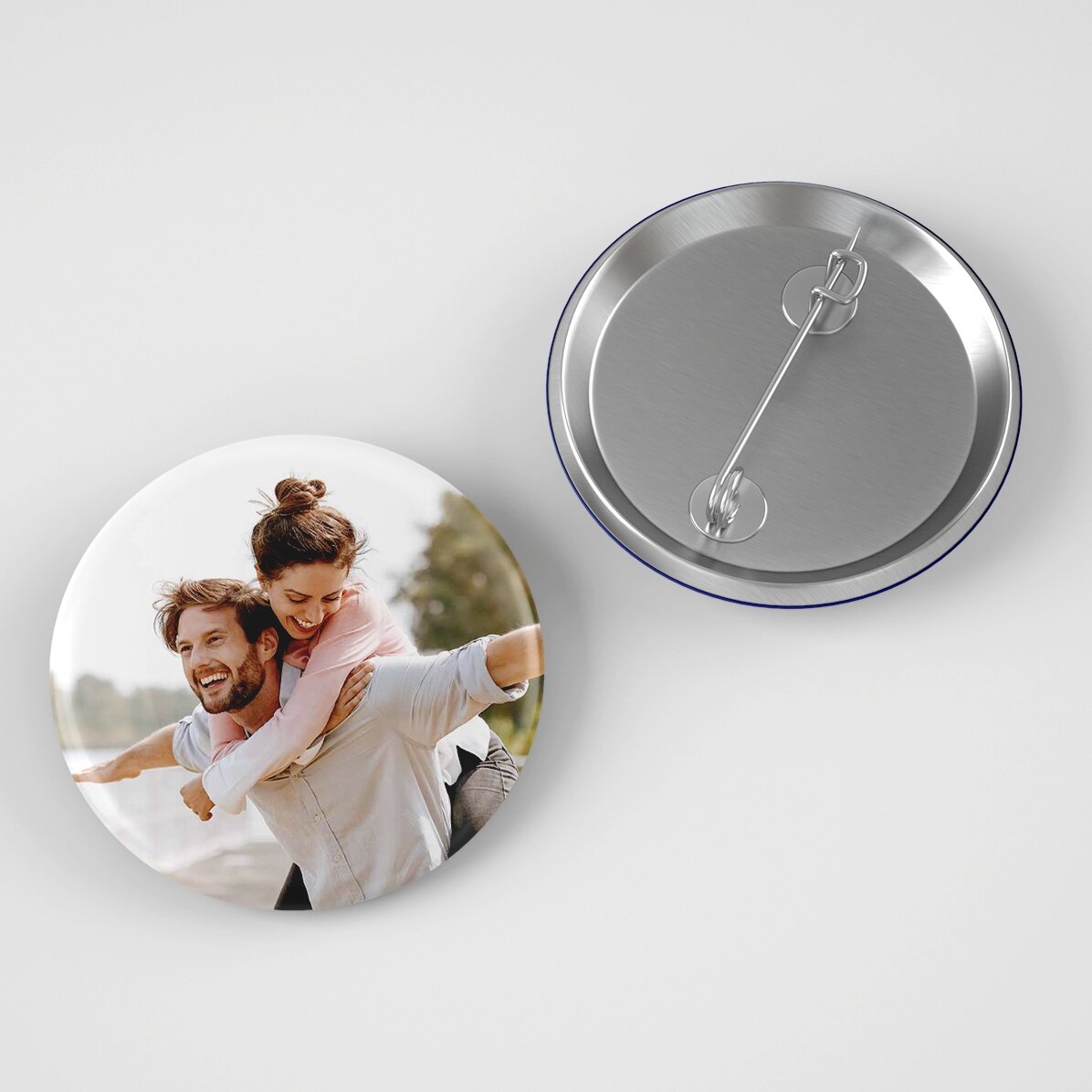 Insignă personalizată cu o poză