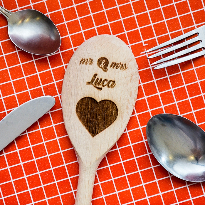 Lingură de lemn personalizată - Mr & Mrs