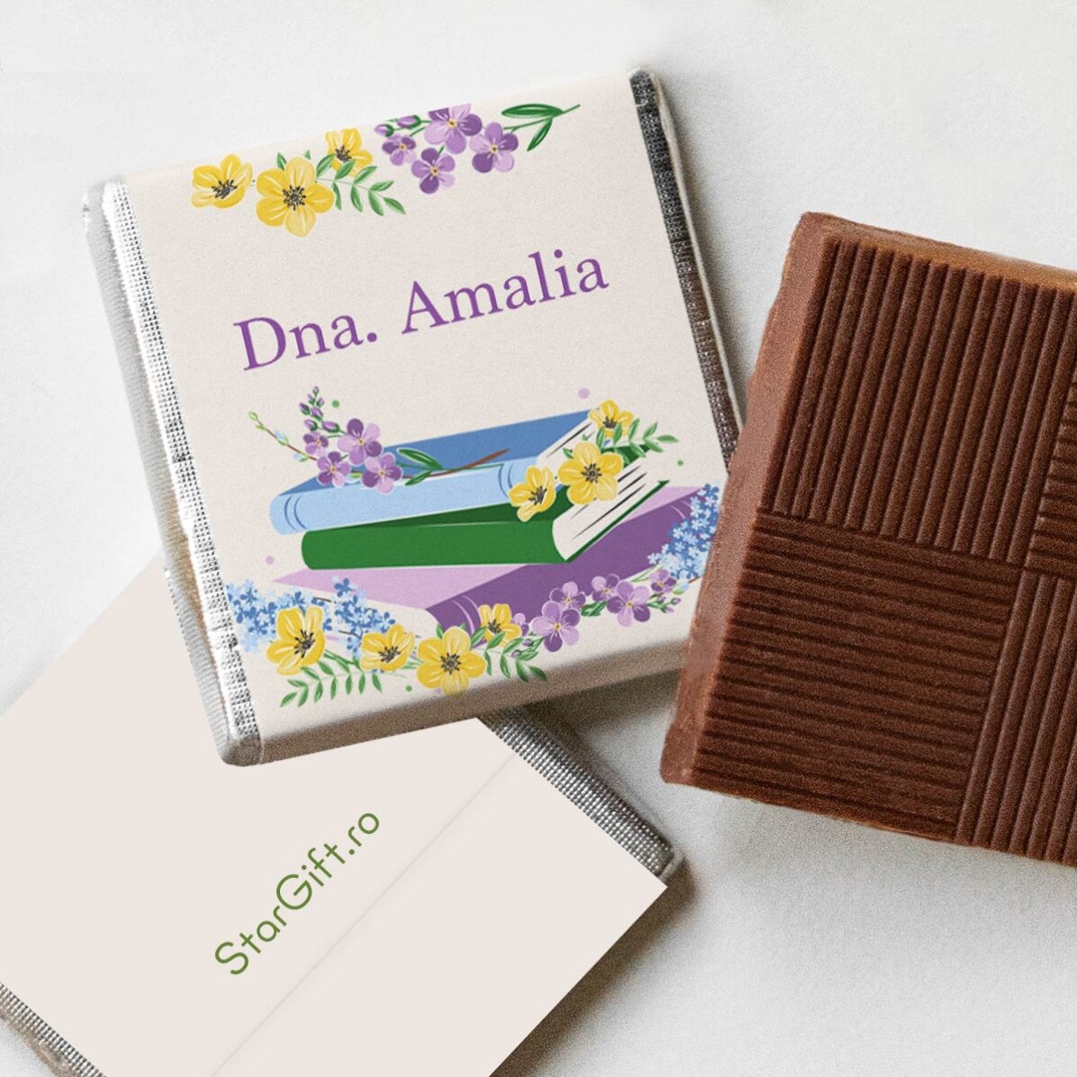 Mini ciocolată personalizată cu mesaj pentru profesoare