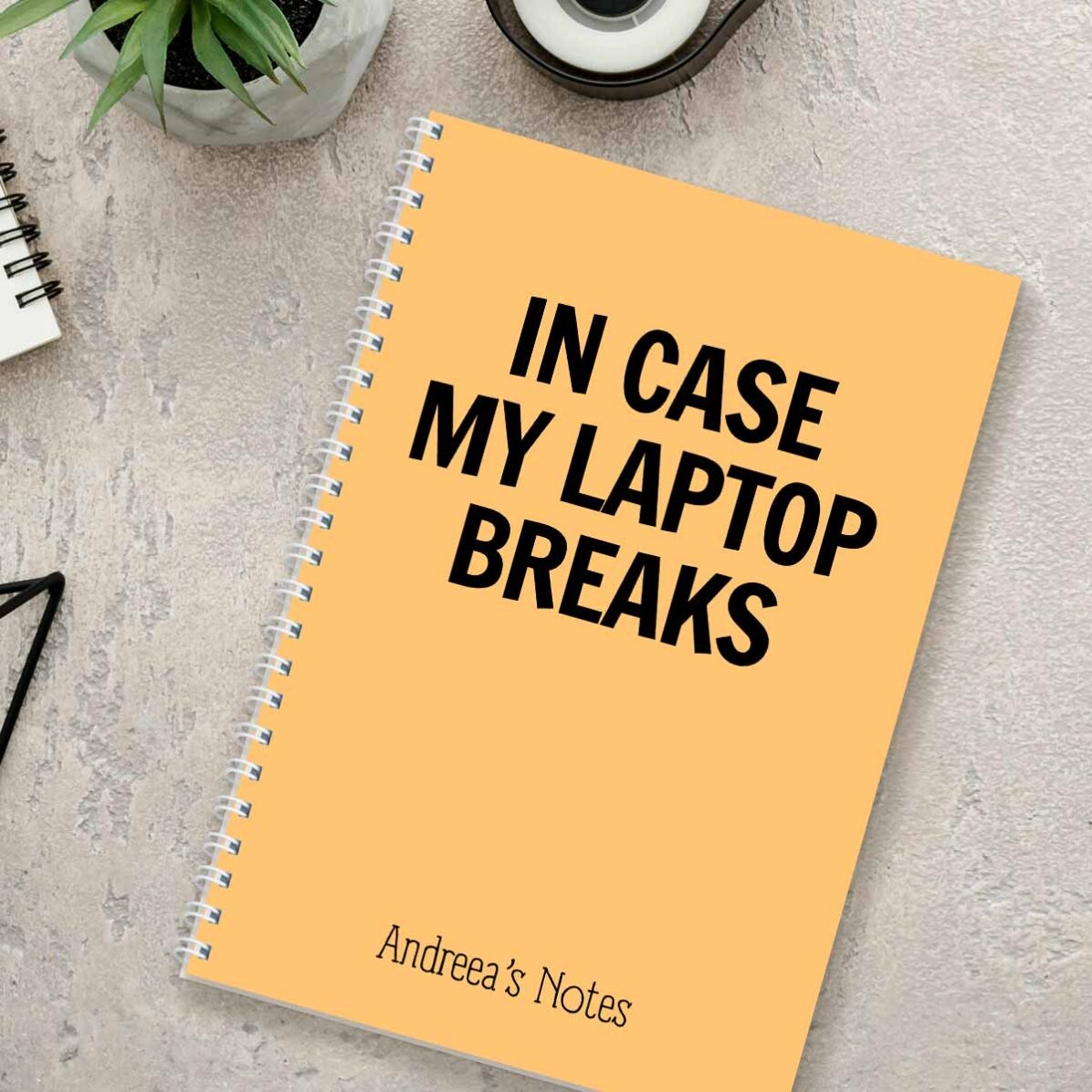 Notebook personalizat cu text - Broken Laptop