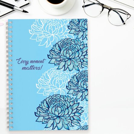Notebook personalizat cu text - Every moment matters!