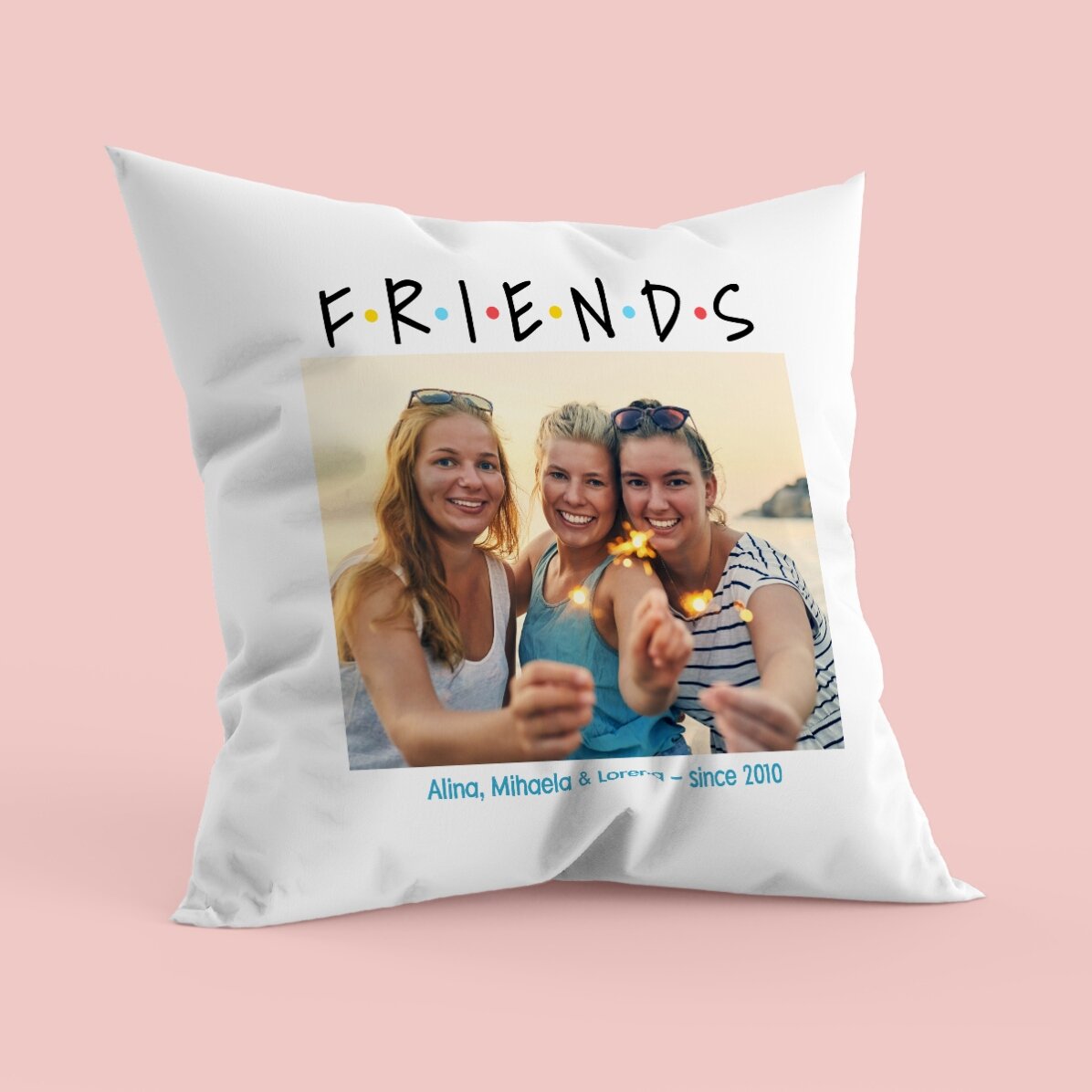 Személyre szabott párna fotóval és üzenettel – FRIENDS