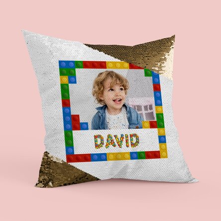 Pernă personalizată cu o poză și nume - Lego Paiete aurii