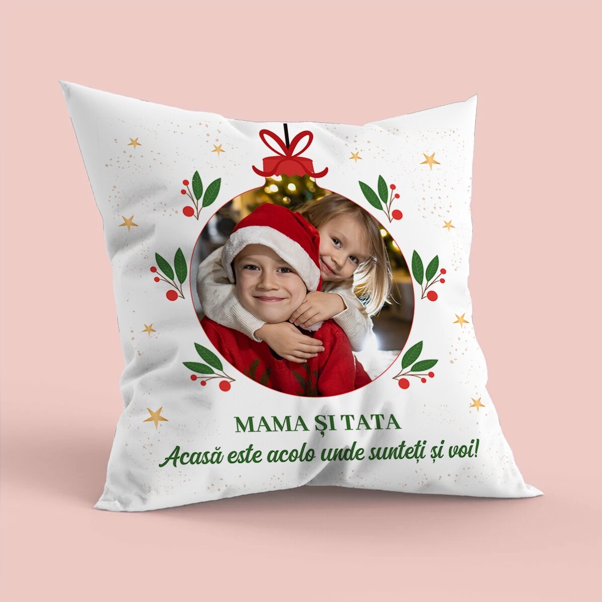Pernă personalizată cu o poză și text - Acasă de Crăciun