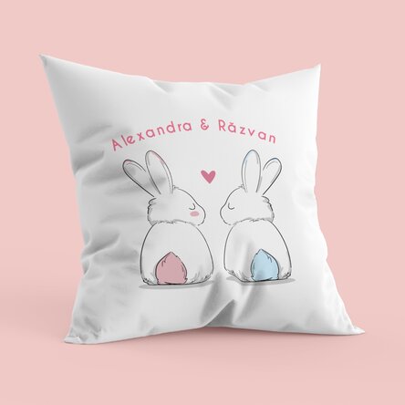 Pernă personalizată cu text - Bunnies in love