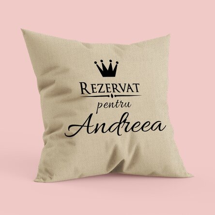 Pernă personalizată - rezervat pentru... - In