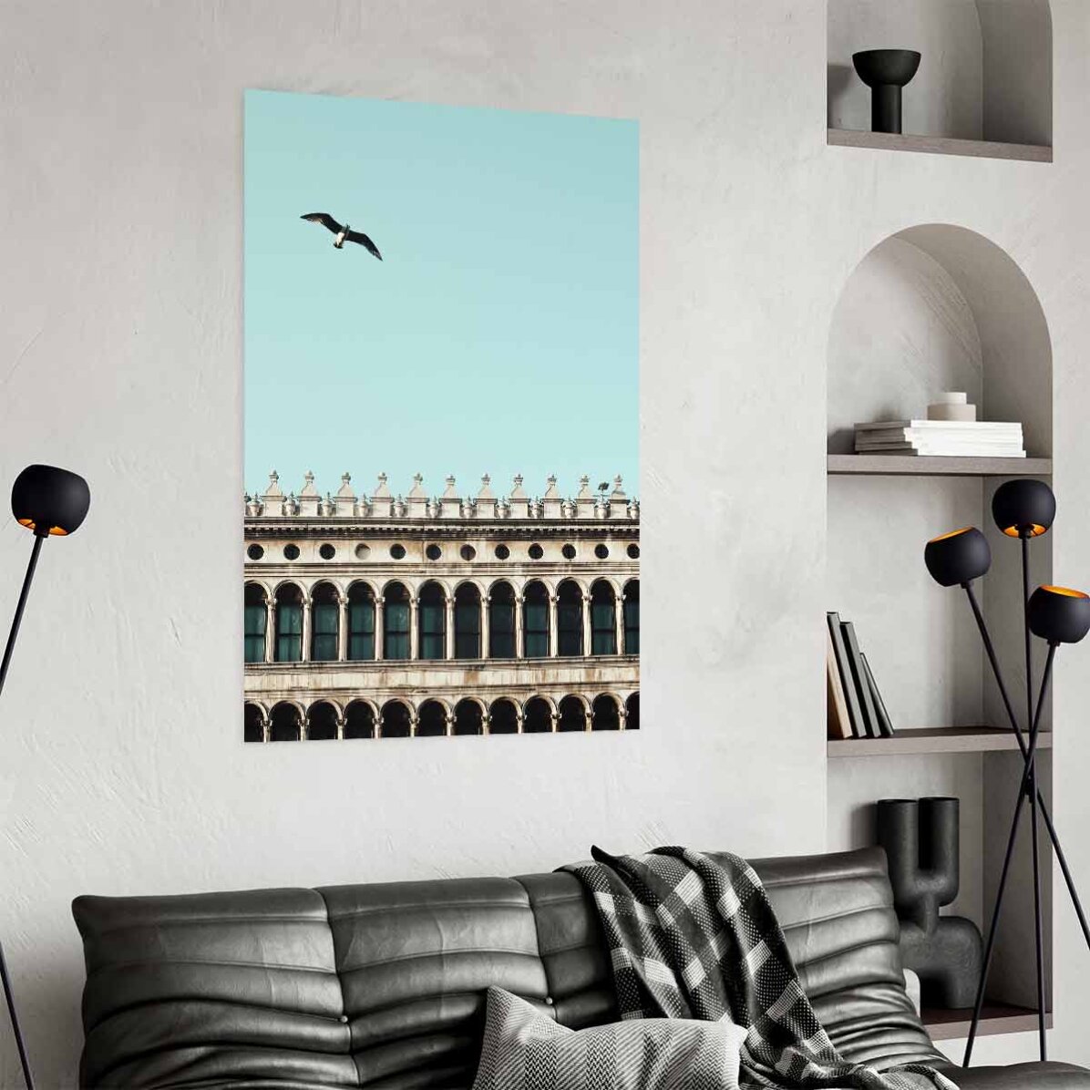 Poster pasăre și clădire