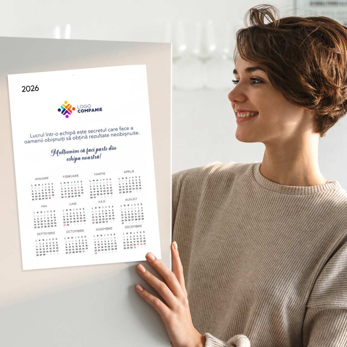 Poster calendar personalizat cu logo și text