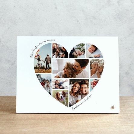 Ramă foto de birou personalizată cu 11 poze și text - Inimă