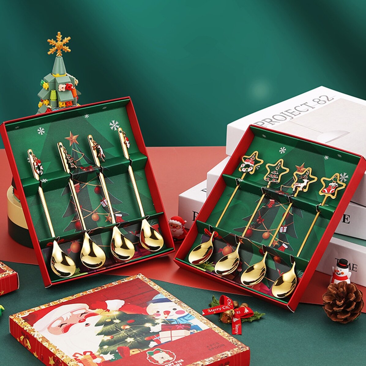 Set cadou 4 lingurițe aurii de Crăciun