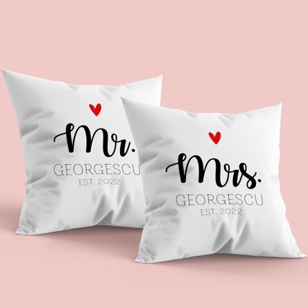 Set de 2 perne personalizate cu text - Mr & Mrs
