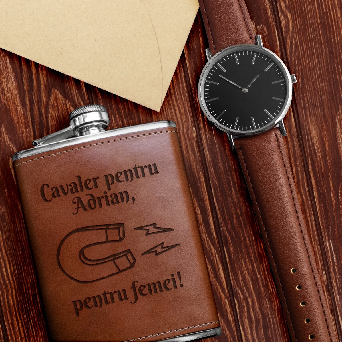 Sticlă de buzunar îmbrăcată în piele personalizată cu text - Magnet pentru?