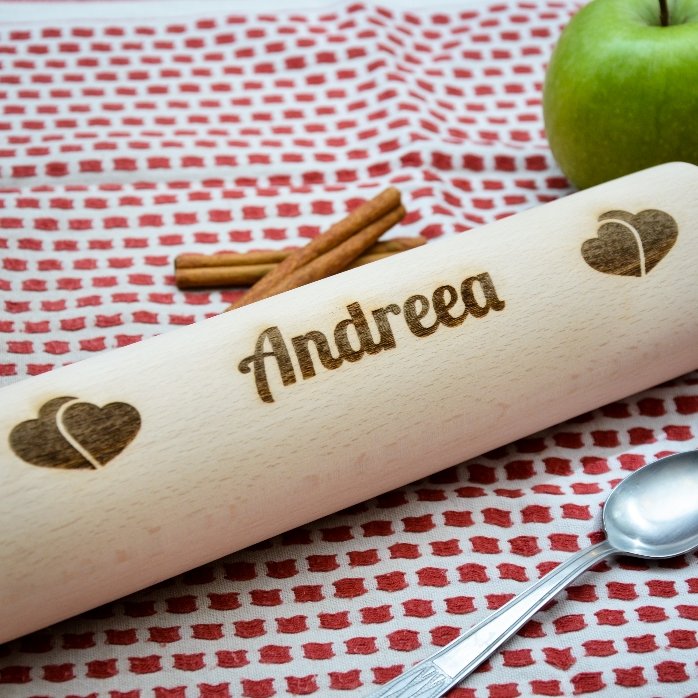 Sucitor de lemn personalizat cu numele de dragoste