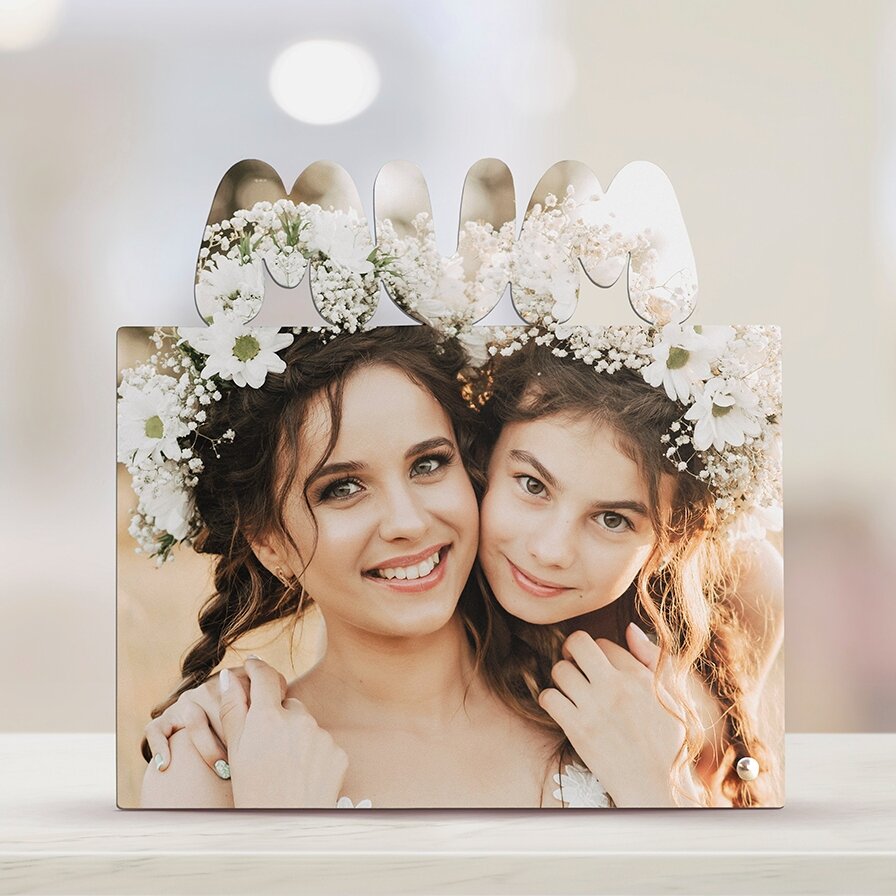 Festmények és keretek anyának